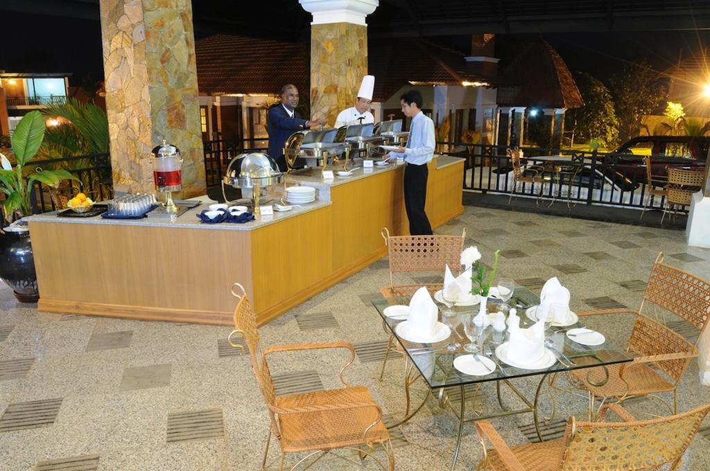 Royal Reward Resort Pyin Oo Lwin Exterior photo