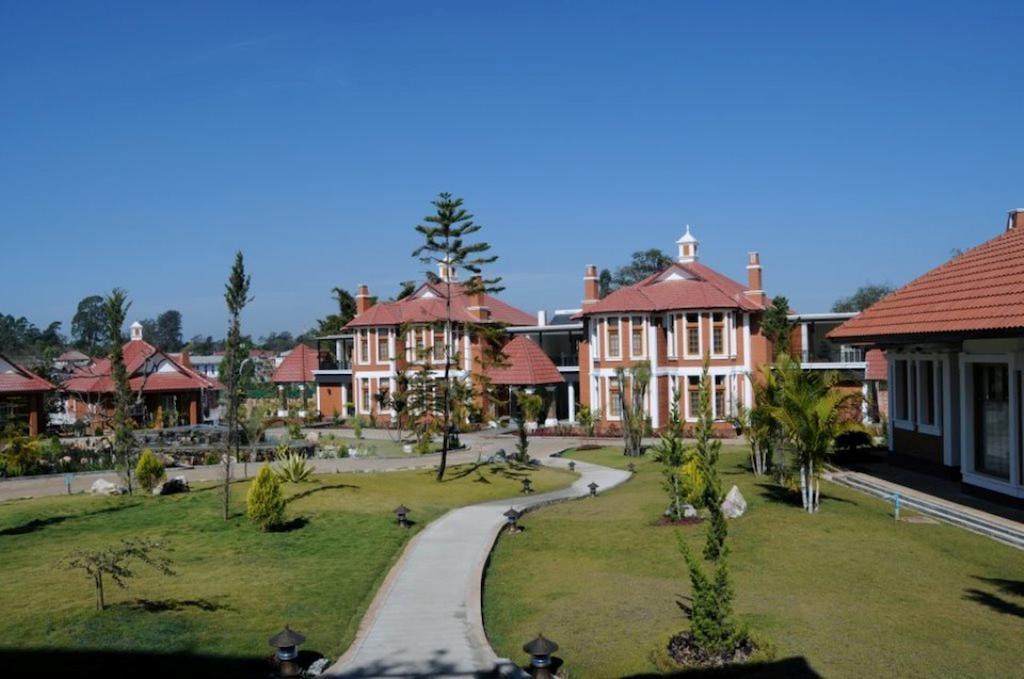 Royal Reward Resort Pyin Oo Lwin Exterior photo
