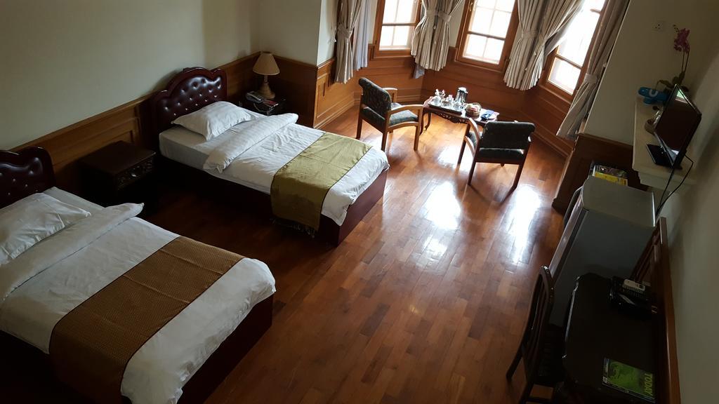 Royal Reward Resort Pyin Oo Lwin Exterior photo