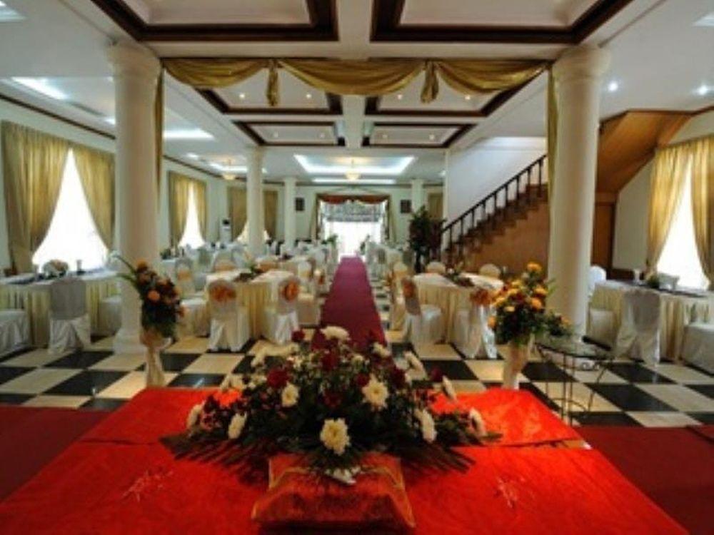Royal Reward Resort Pyin Oo Lwin Exterior photo