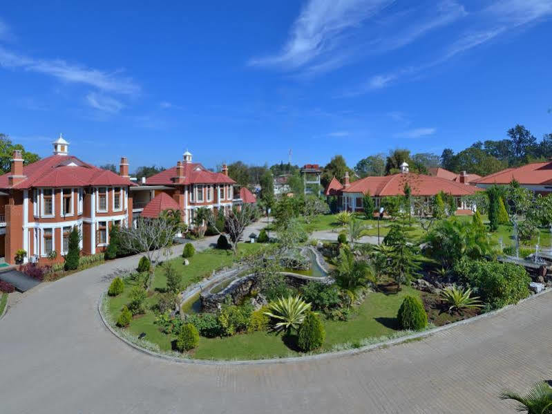 Royal Reward Resort Pyin Oo Lwin Exterior photo