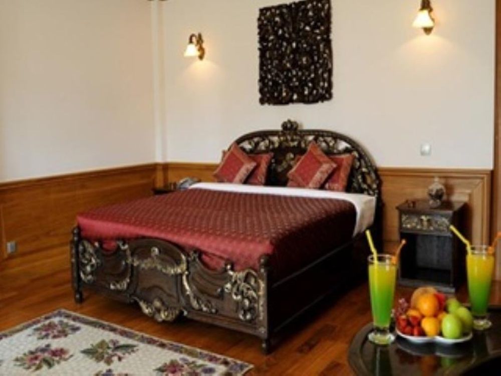 Royal Reward Resort Pyin Oo Lwin Exterior photo